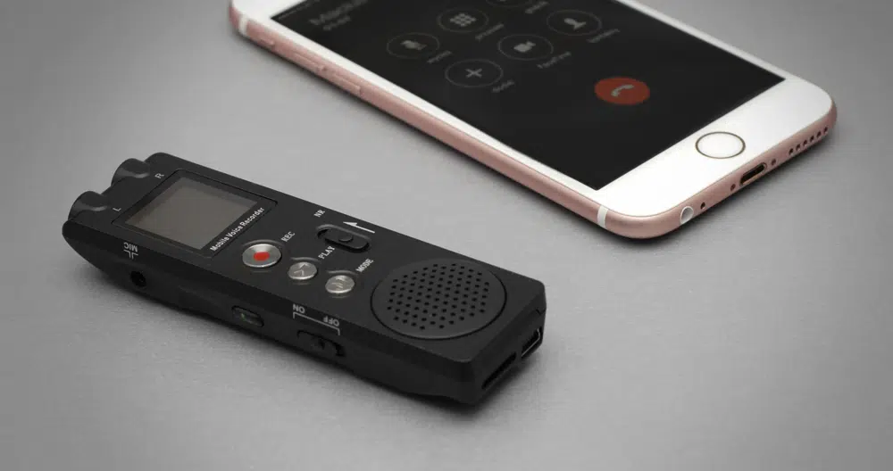 650Hr Bluetooth Диктофон для прослушки речи людей.